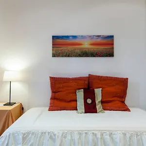 Apartment Via Rovetta, Milan